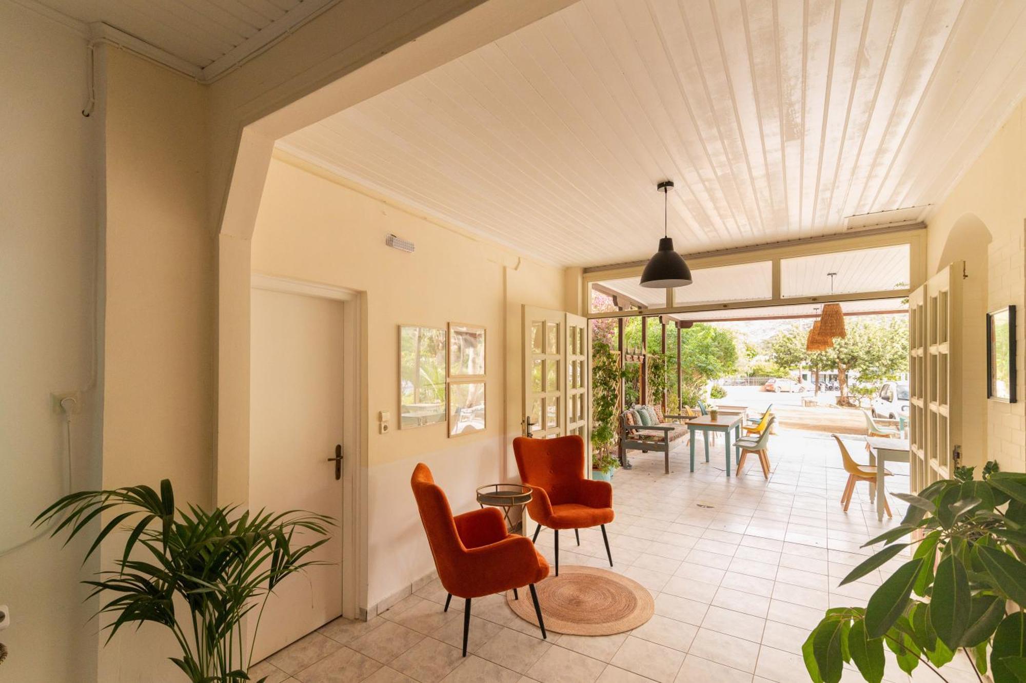 Pension Romantika Матала Экстерьер фото